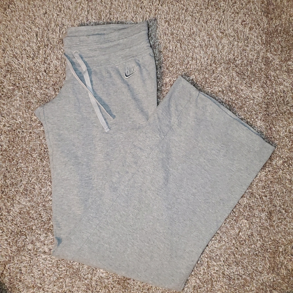 Nike Sportswear Pants